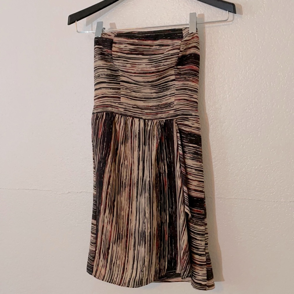 Volcolm Dress strapless